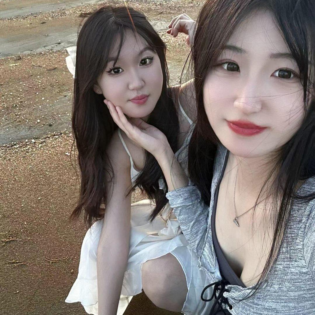 焦小飞歌曲封面