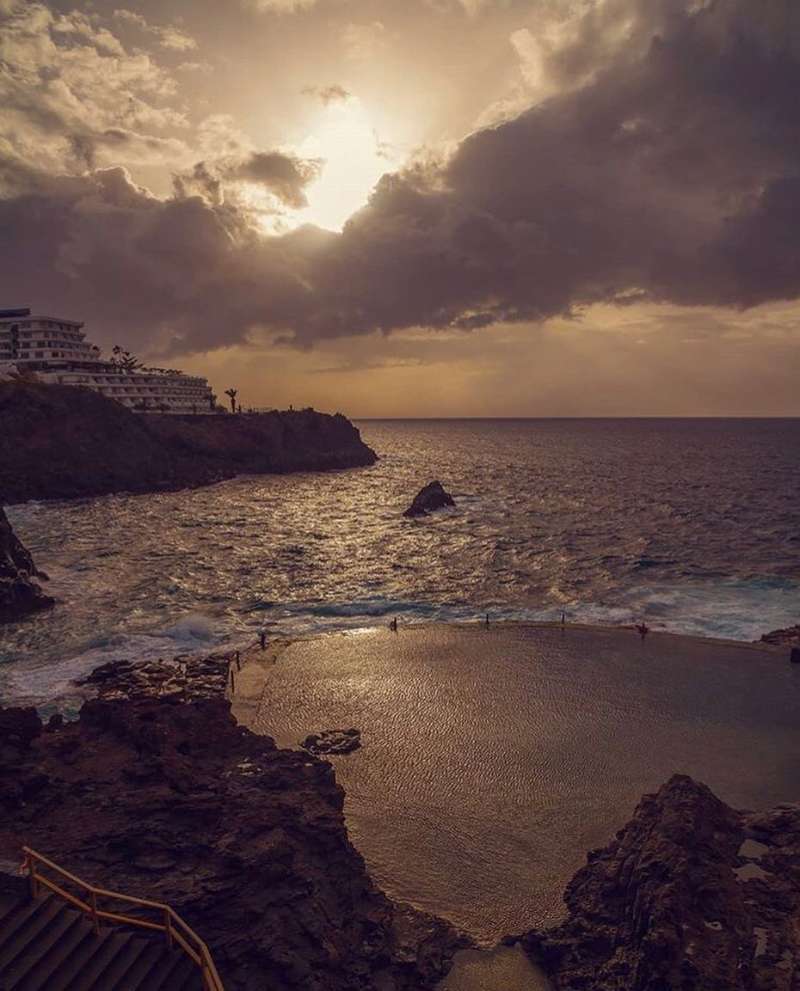 ****in' Problems（环绕Remix）