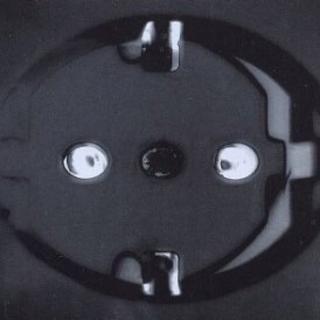 • 80's合成器｜机械电子的怪诞语言