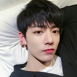 X玖少年团2017以己之名上海首演