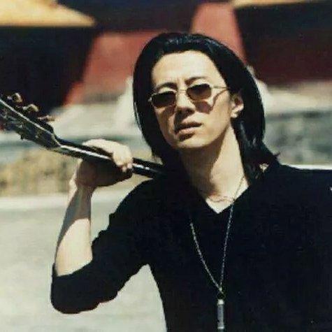 致敬老男孩｜怎么会迷上你，我在问自己