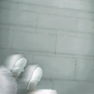 我 想 飘 一 会 请 不 要 阻 止 我