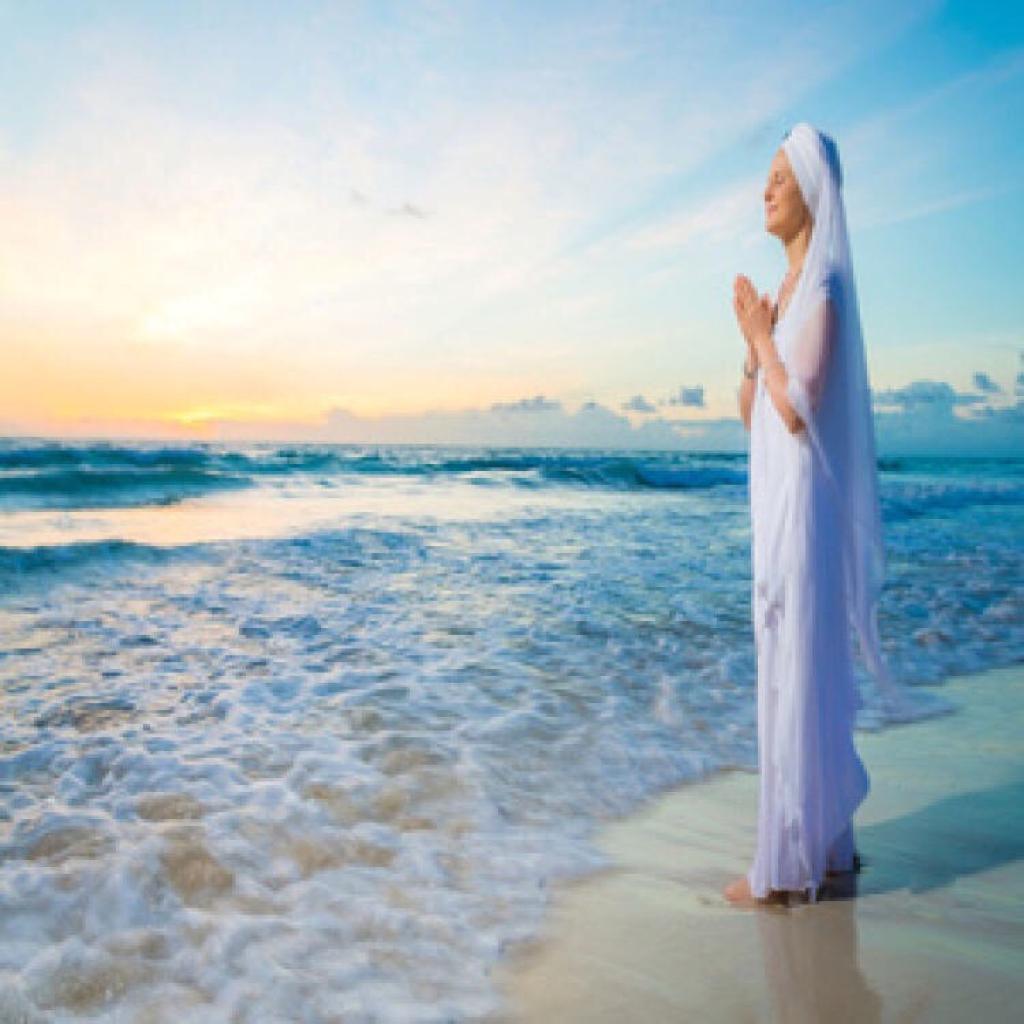 丝娜坦·考尔 Snatam Kaur