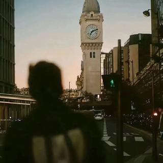 勇敢的人先享受这个世界