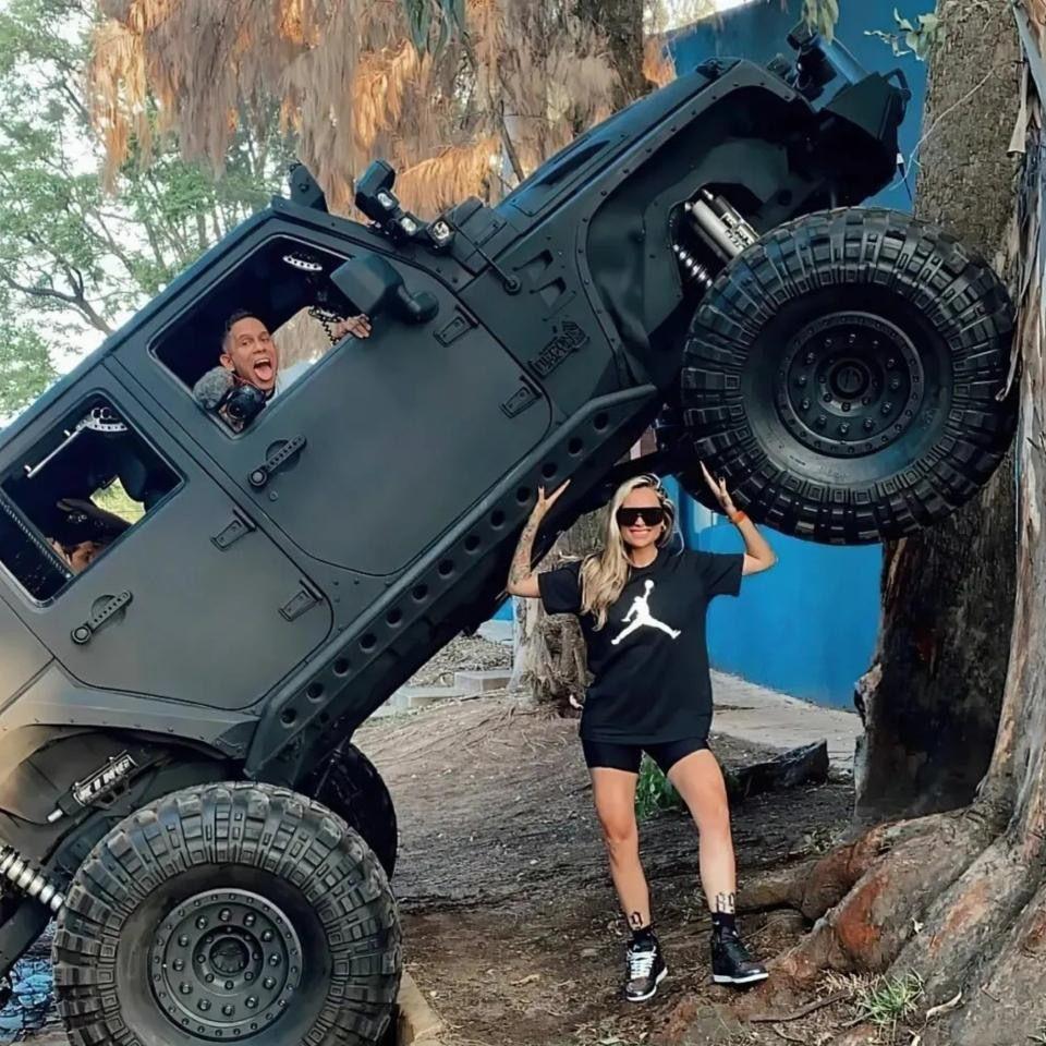 Mustafa Atarer - Sky