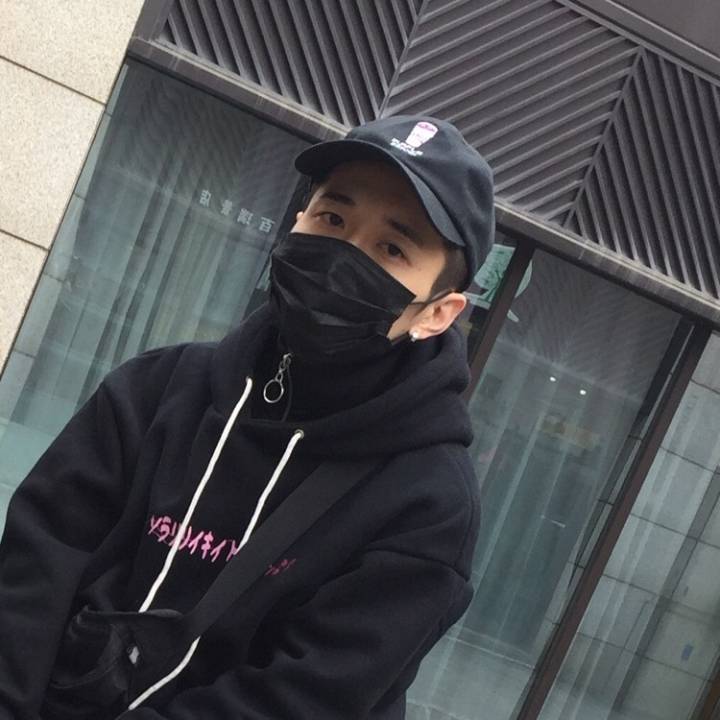 当rapper成了诗人这是我们的安全着陆