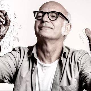 Ludovico Einaudi新古典钢琴最低纲领