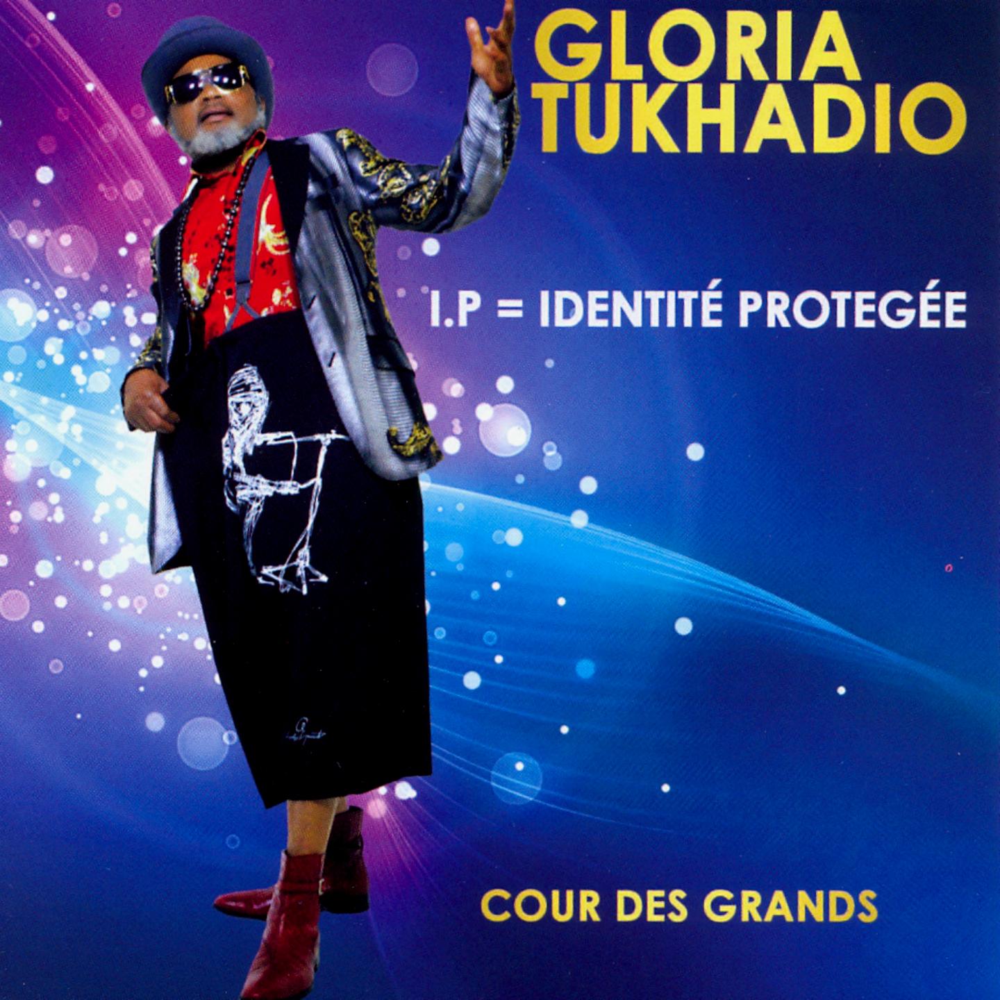 I.P = Identité protégée (Cour des grands)