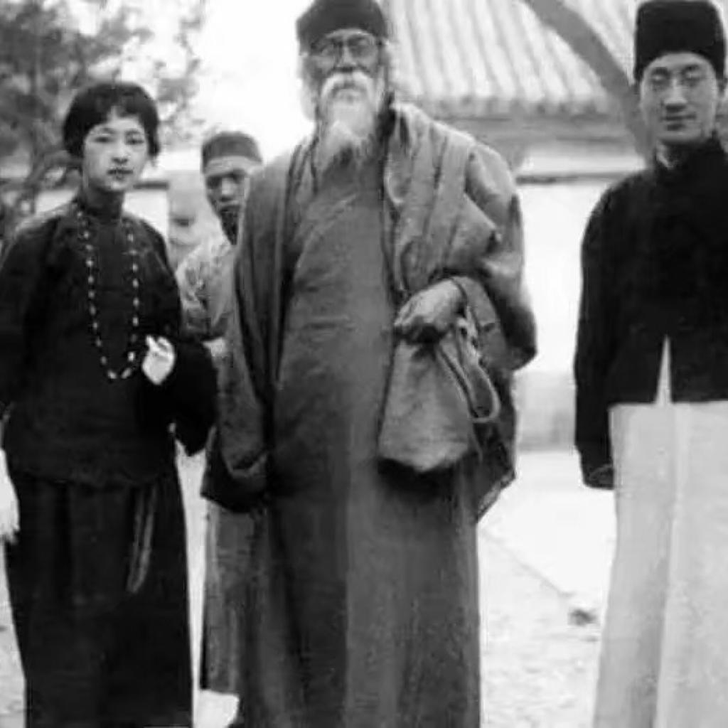 欲将心事付瑶琴