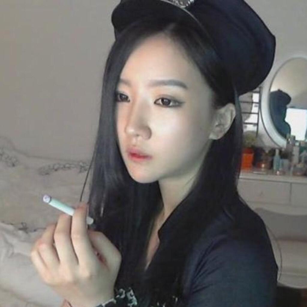 朴妮唛 