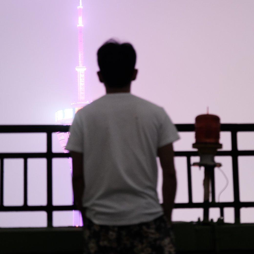 宿舍喝酒时的民谣背景音乐