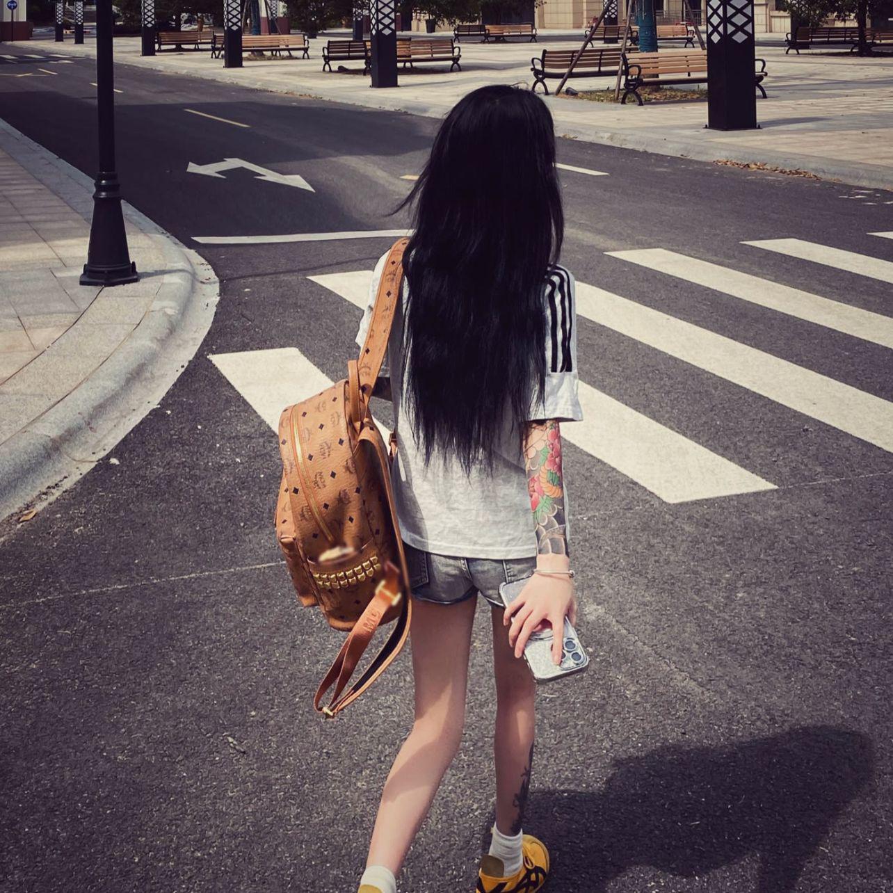 暧昧
