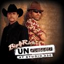Unplugged: At Studio 330专辑
