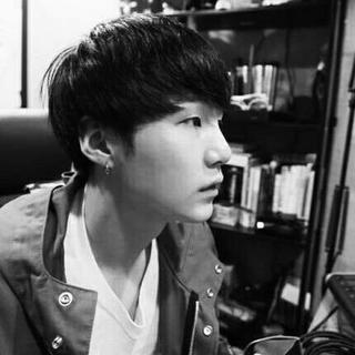 SUGA' HIP-HOP REPLAY