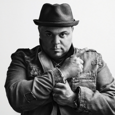 Israel Houghton