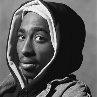致敬Tupac shakur