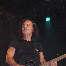 Vasilis Papakonstantinou