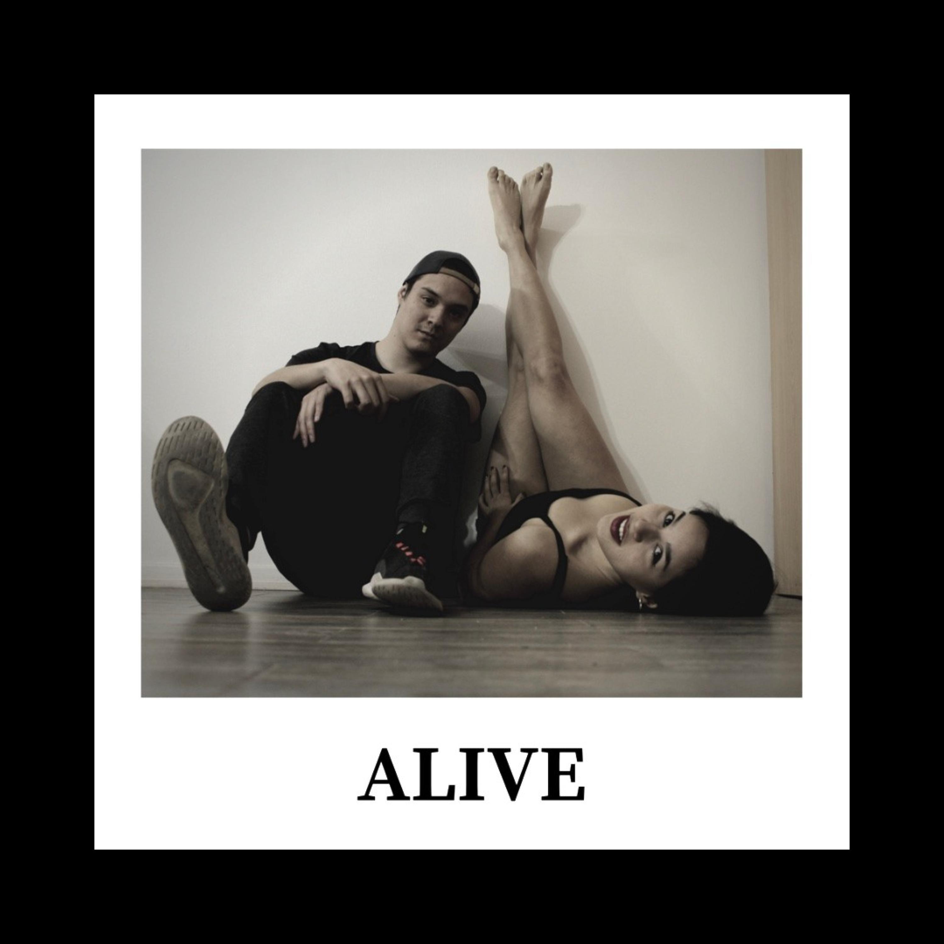Alive (feat. Antonia)