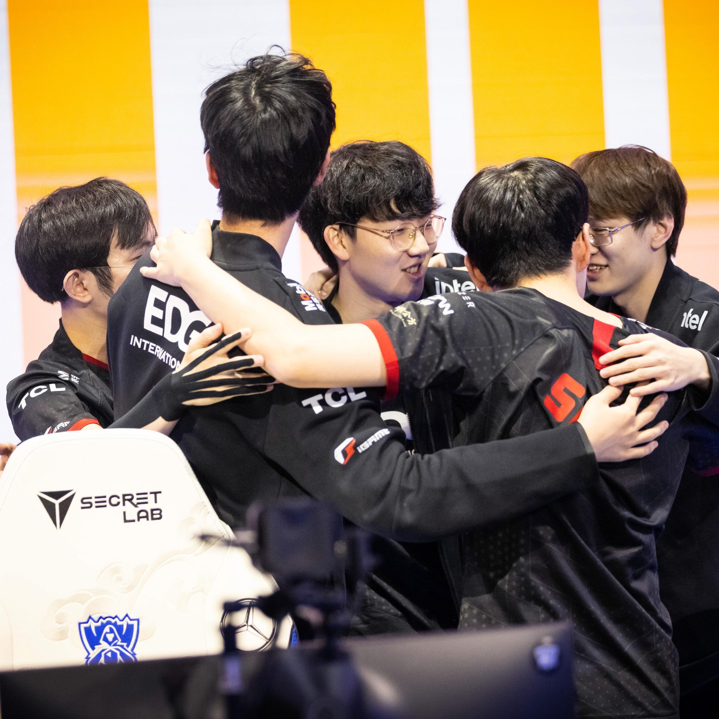 不可阻挡 (Burn It All Down)