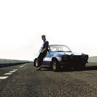 让我们开着敞篷车一直流浪到世界尽头