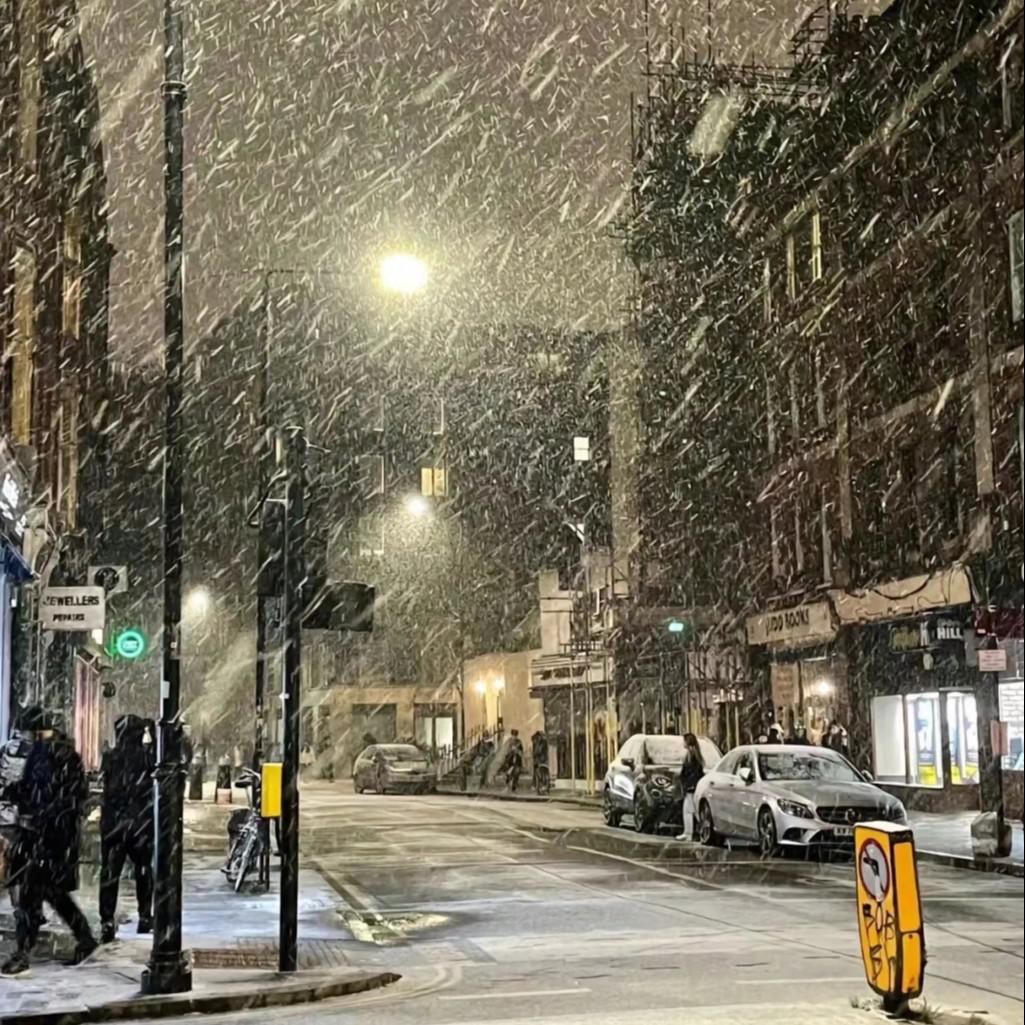 初雪和你