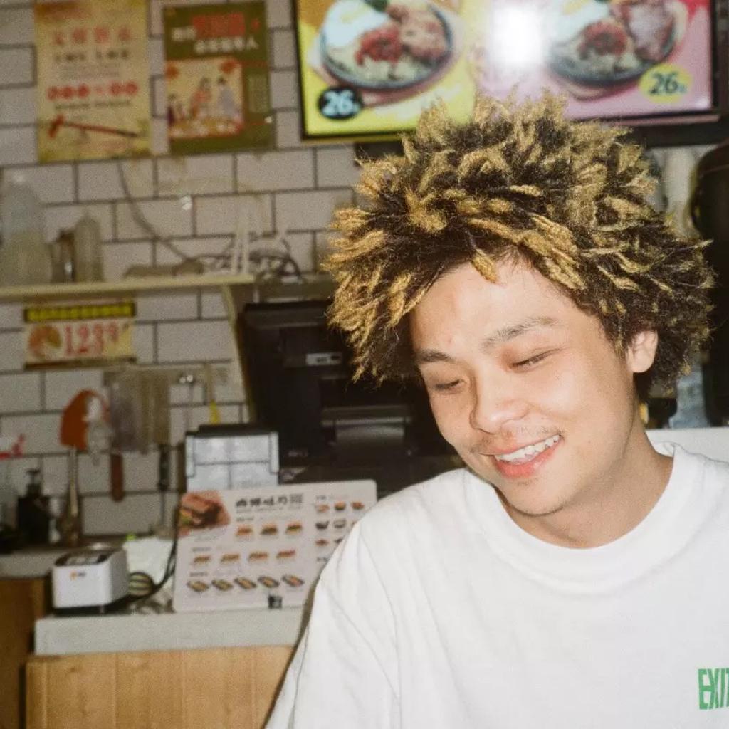 夏之禹写散文/