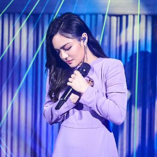 歌手徐佳莹 | 温暖碰撞，把爱与温柔唱成歌