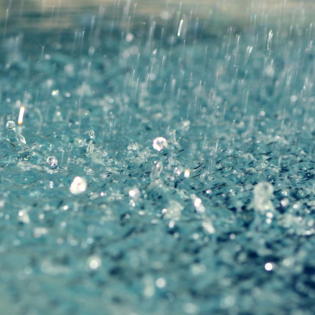 听纯水声纯雨声让人放松入眠－催眠安眠专用