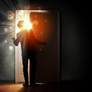 「心中城市」温暖阳光 铺满整座城 照亮心扉