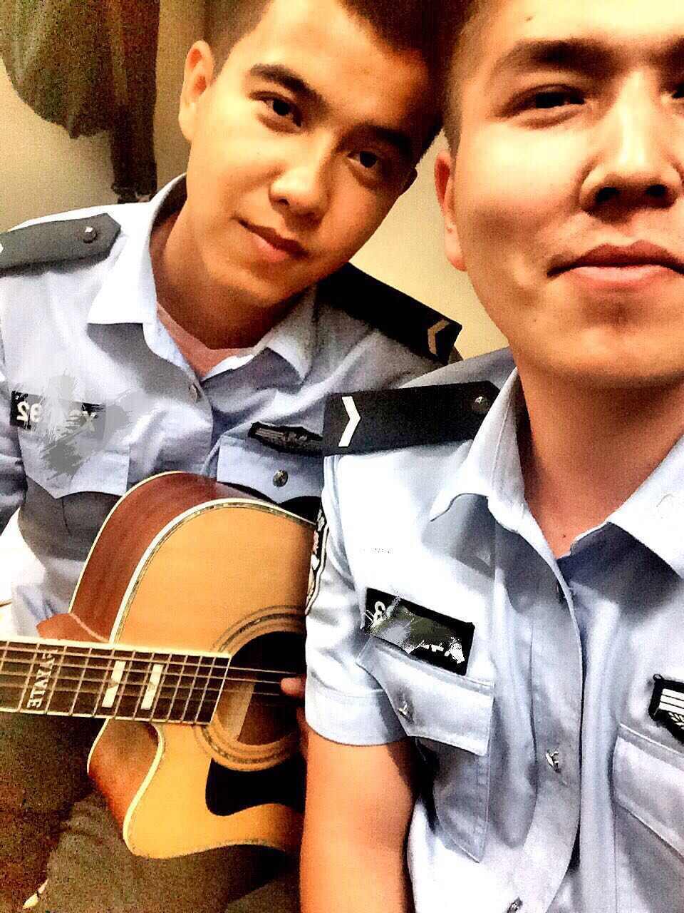最后  警哥