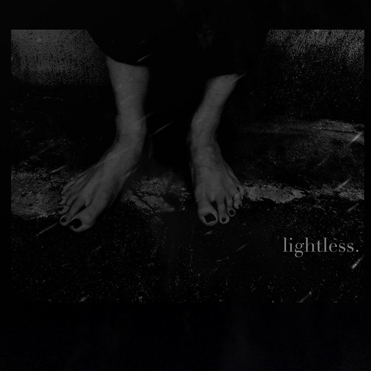lightless.
