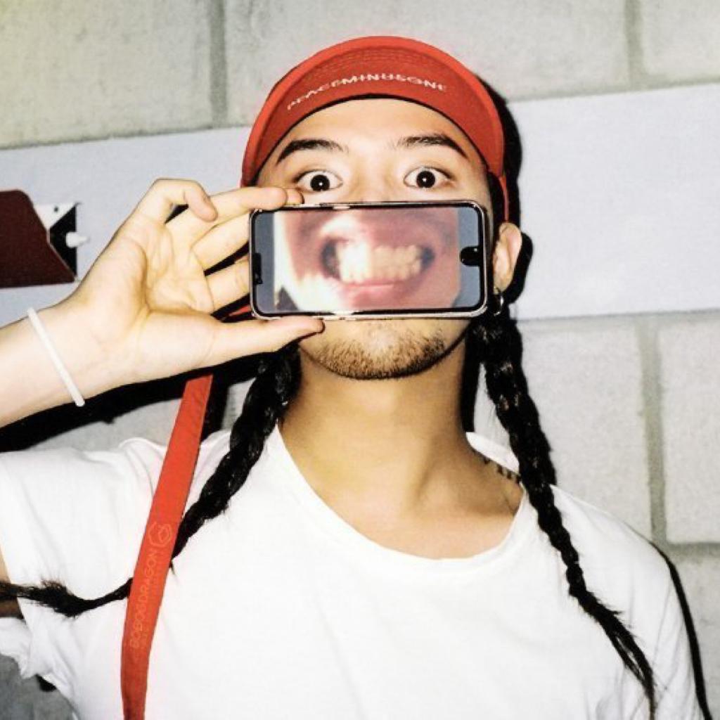 권지용 (KWON JI YONG)