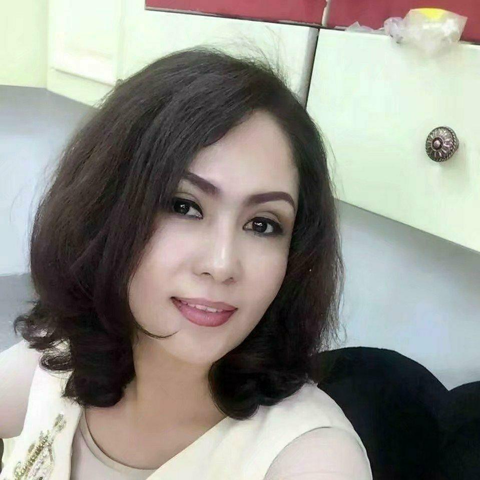 Halida Imam哈利代