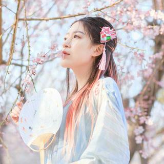 玄觞♪『始于颜值 陷于才华』