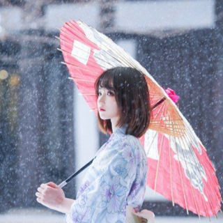 雨夜独处，日语歌陪你感受孤独美学