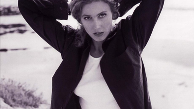 Sophie B. Hawkins