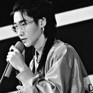 邓典小仙子歌曲原唱