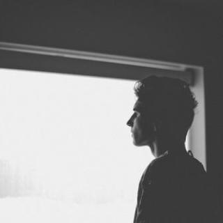 民谣 | 感受深夜的宁静与孤独