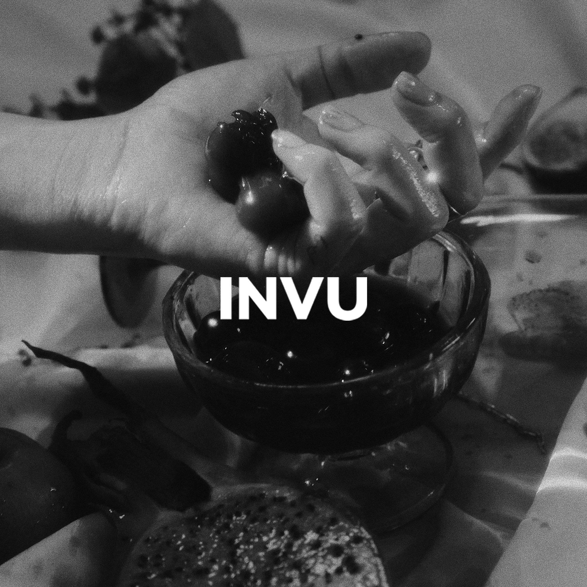 金泰妍 INVU