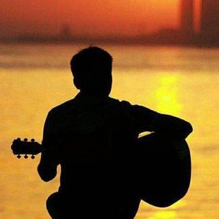 「民谣」漂泊的旅人，也想有个家。