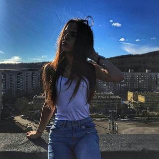 想和你在夏天的夜晚一起吹海风