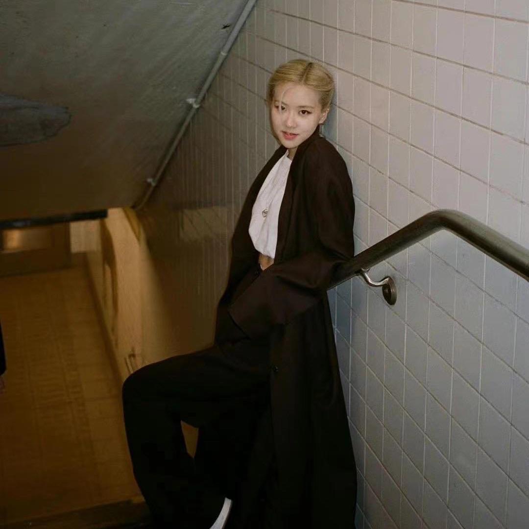 Grounded with ROSÉ（肉宝睡前小故事）