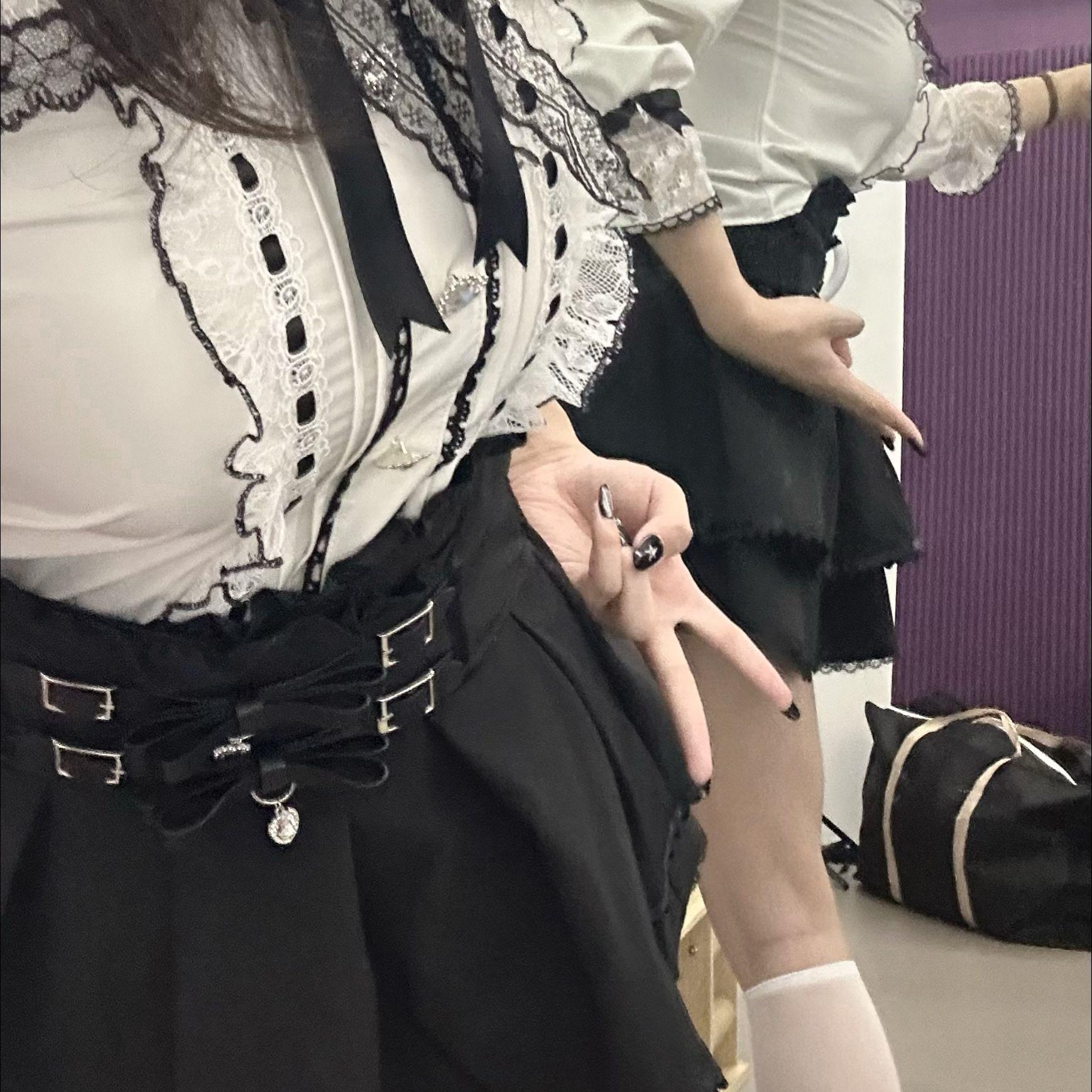 你抱着我掉眼泪