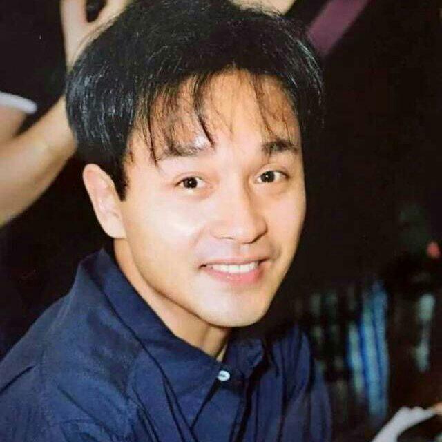 粤语：风继续吹，不忍远离 | 在线播放 | 网易云音乐