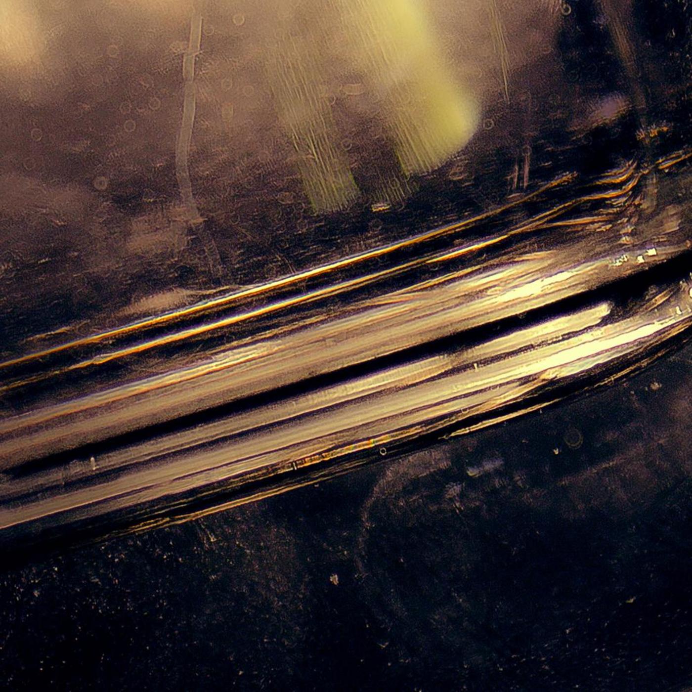 Of Fractures and Light