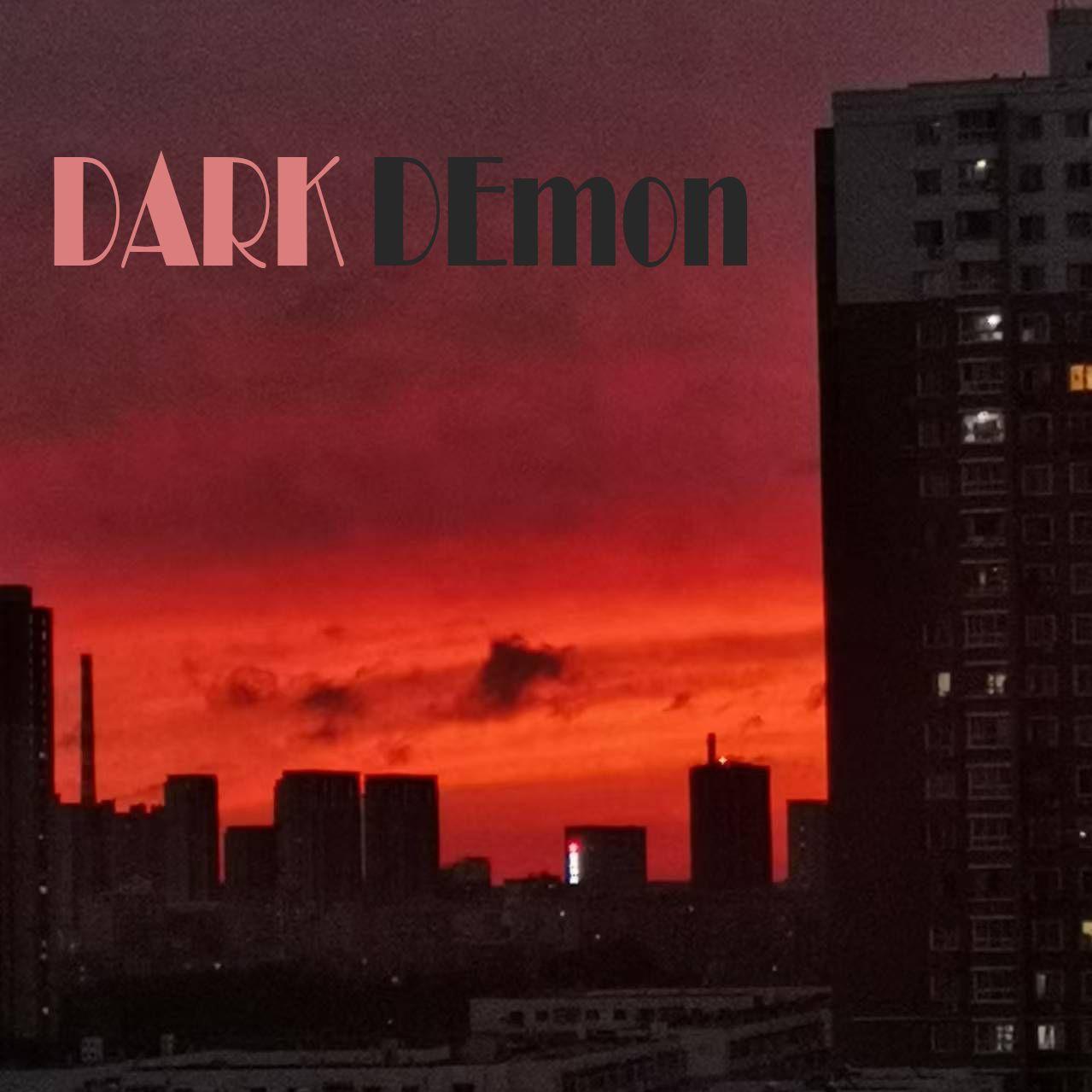 CONVERSE IN THE RAIN