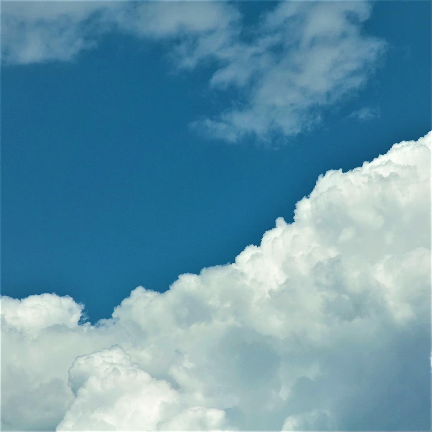 Hopping on Clouds