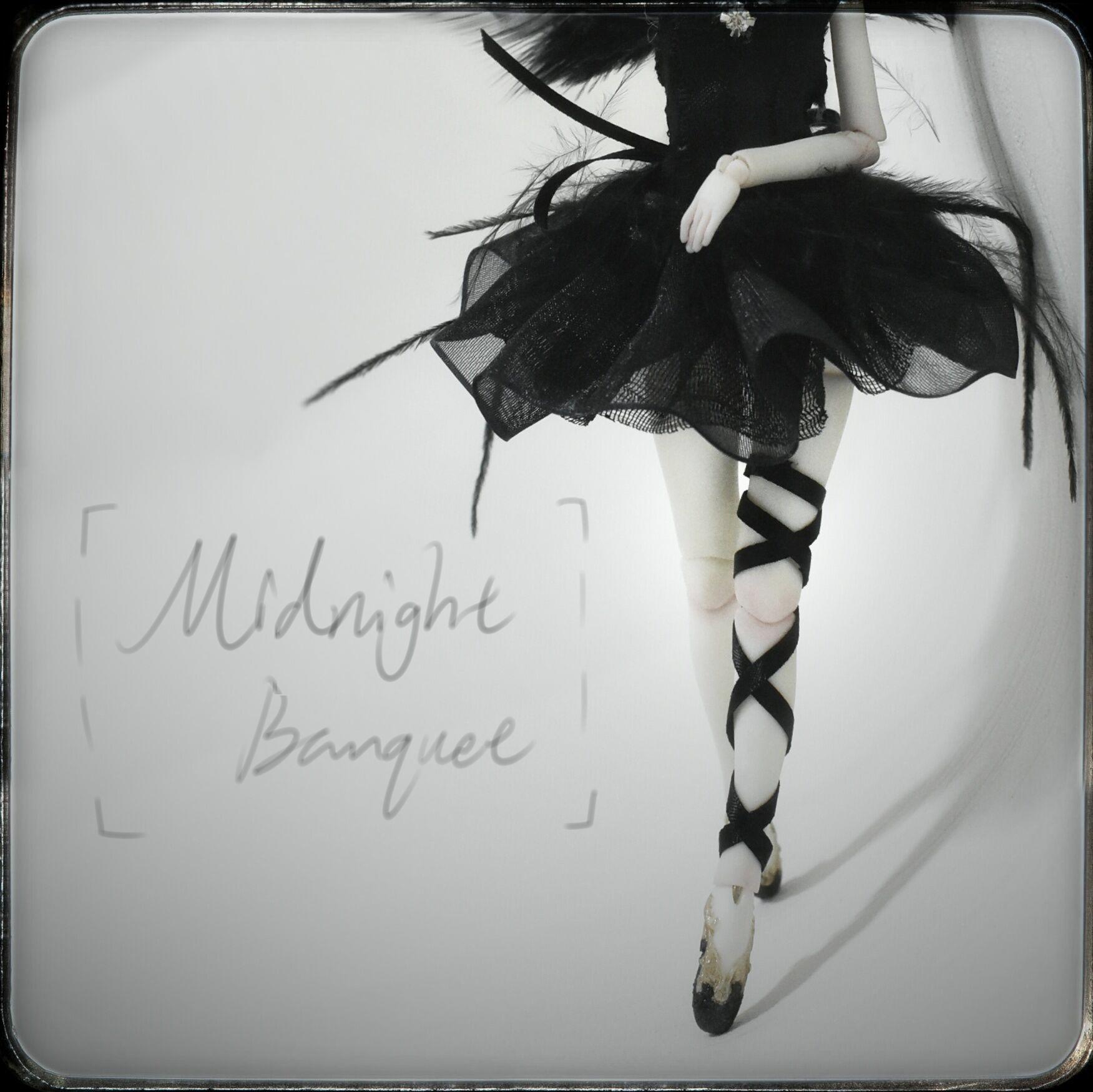 Midnight Banquet专辑