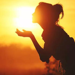 轻电音| 揽一抹新绿 邂逅花开的晨曦