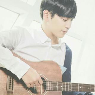 韩语·抒情男声与吉他的低声絮语